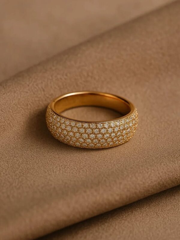 U&Y 18K Gold-Plated Zircon Band Ring